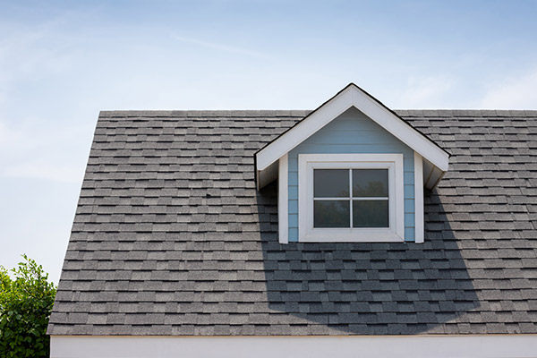 Why Asphalt Shingles Are the Best Choice for Minnesota Homes